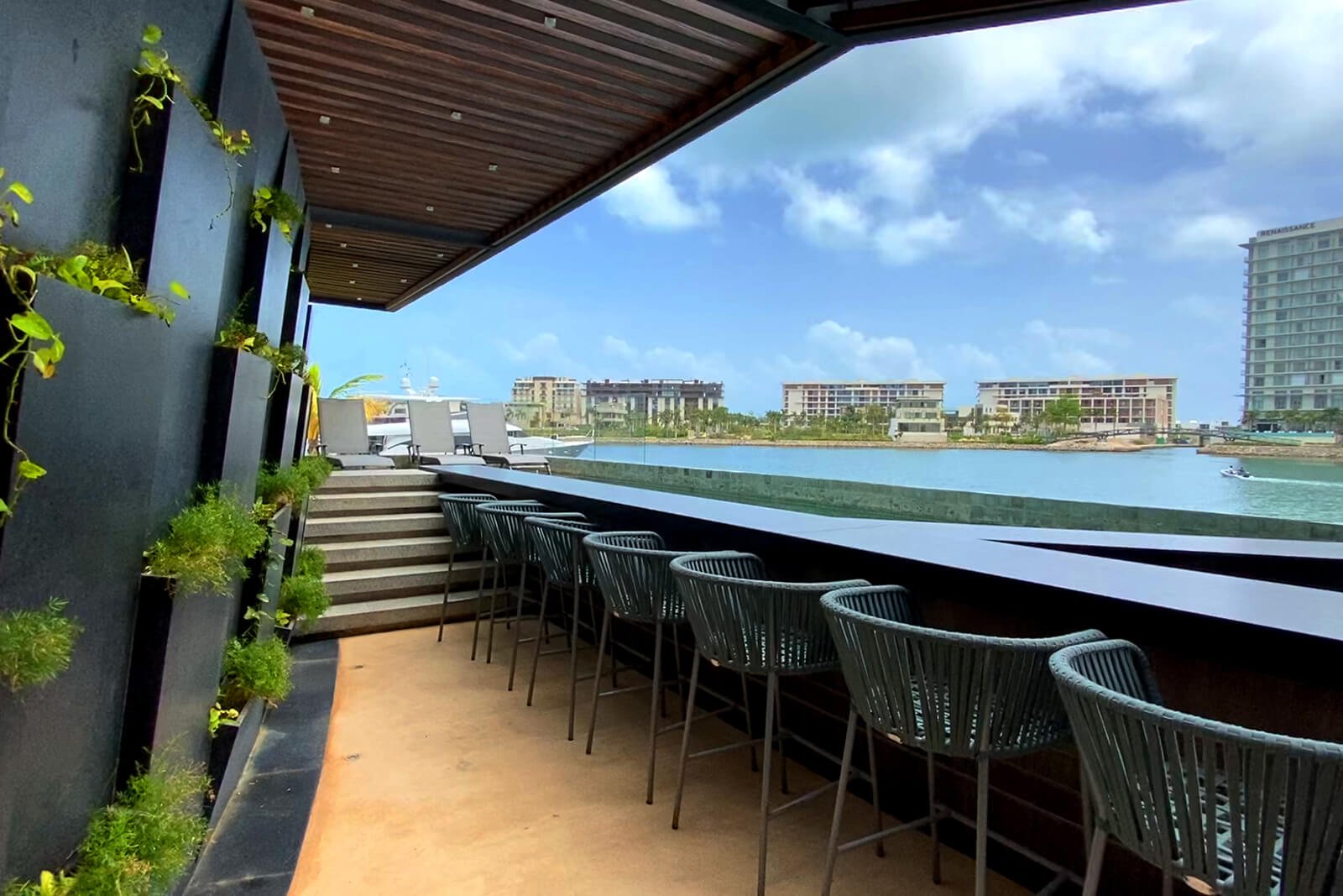 Amenidades - Pool lounge