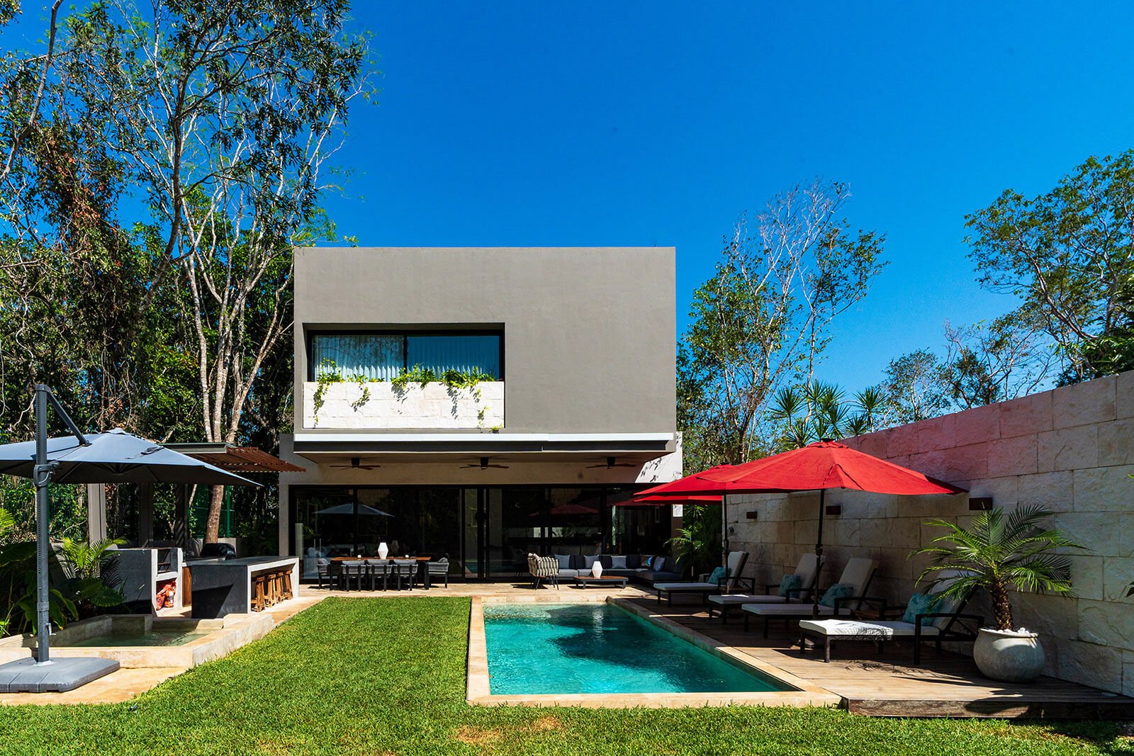 Jardín / Piscina