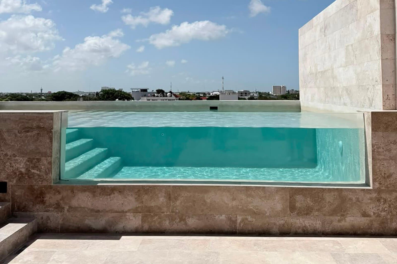 Amenities - Pool
